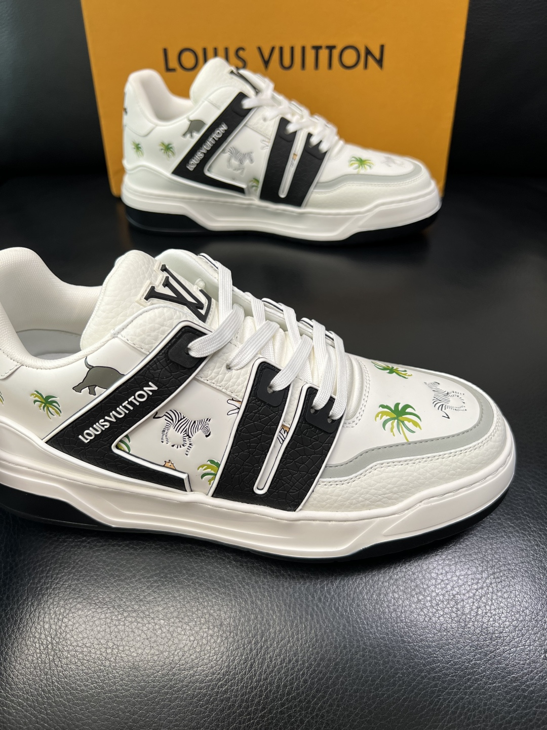 LV